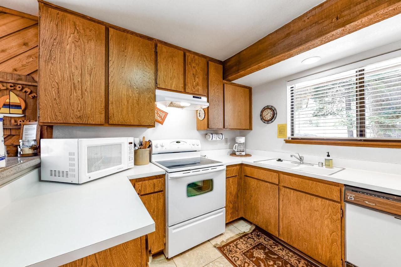 Huntington Lake Condo 92 Lakeshore Екстер'єр фото