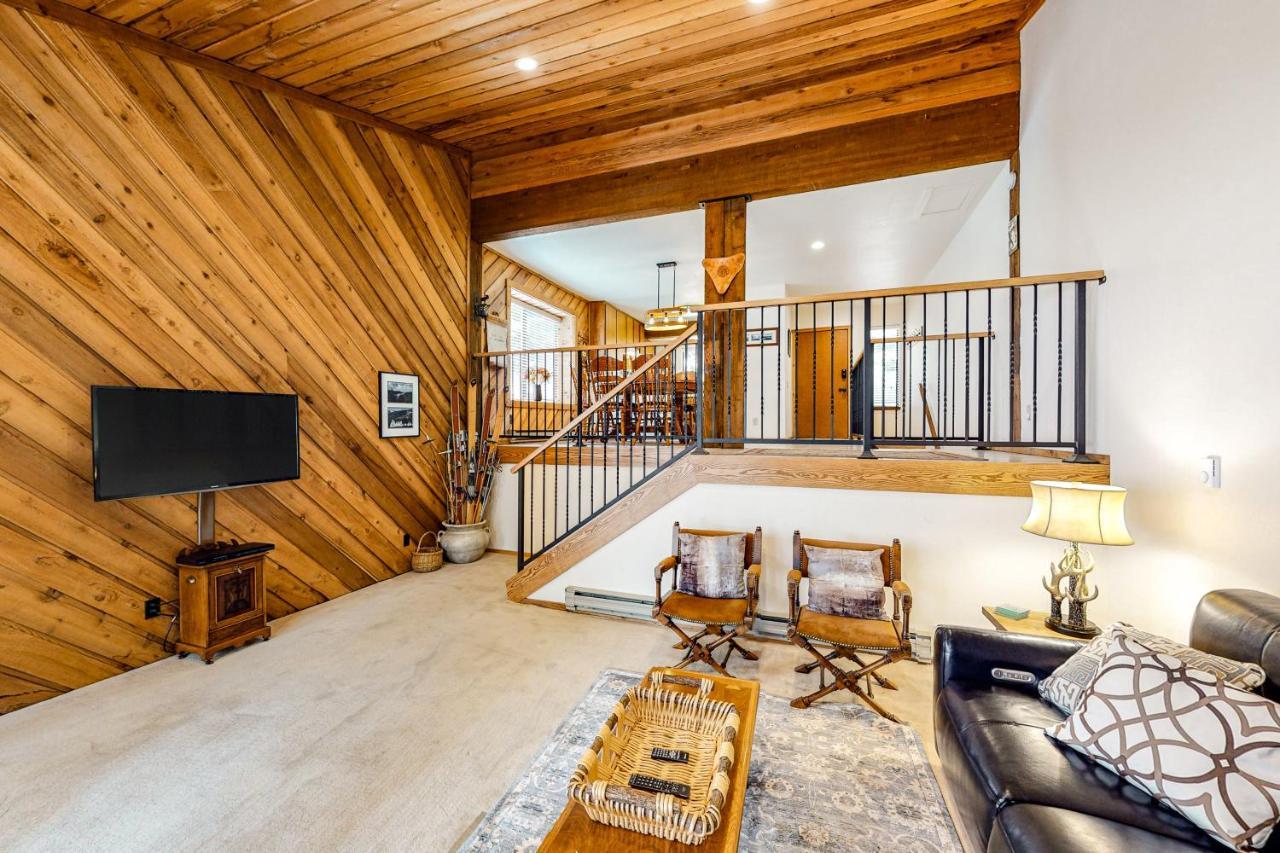 Huntington Lake Condo 92 Lakeshore Екстер'єр фото